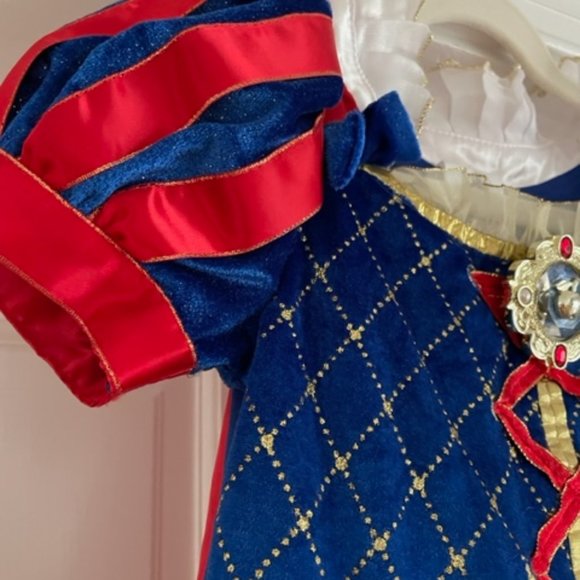 Official Disney Store Snow White Dress - size 4 - Picture 4 of 11